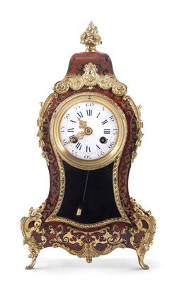 Lot 358 - A 20th Century boulle type mantel clock with...