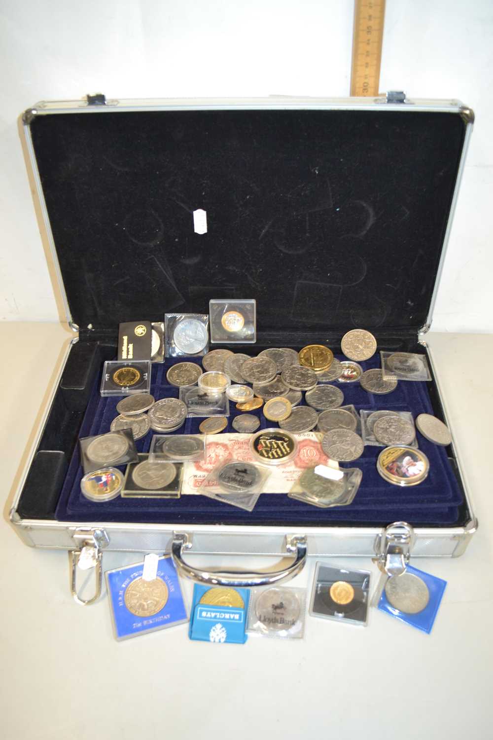 Lot 93 - A coin collectors case containing a range of...