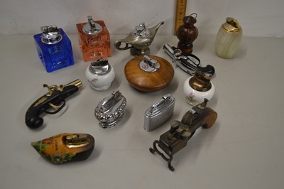 Lot 105 - Collection of various table lighters to...