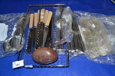 Lot 147 - Mixed Lot: Various assorted cutlery