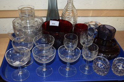 Lot 655 - Assorted glass ware to include ruby glass...