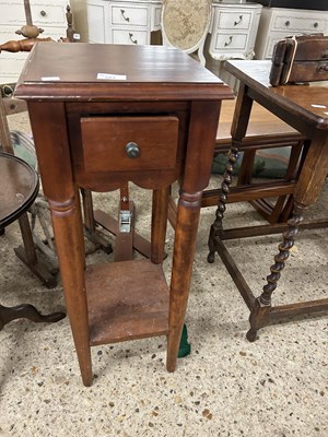 Lot 263 - Modern hardwood lamp table