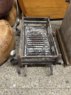 Lot 273 - Cast iron fire grate