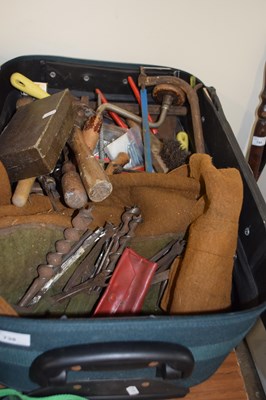 Lot 738 - Suitcase and a quantity of assorted hand tools