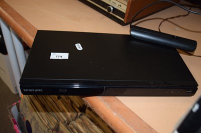 Lot 774 - Samsung blue ray disc player and remote control