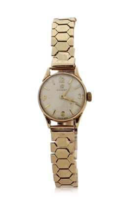 Lot 275 - A 9ct gold ladies Omega watch, it has a...