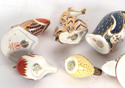 Lot 24 - A quantity of Royal Crown Derby paperweights,...