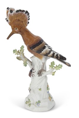 Lot 33 - A Meissen model of a Hoopoe bird on a tree...