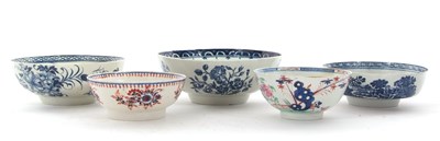 Lot 60 - A collection of 18th Century English porcelain...