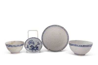 Lot 60A - An early Lowestoft porcelain tea bowl and...