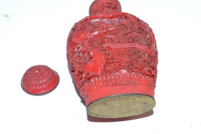 Lot 371 - Carved cinnabar lacquer scent bottle