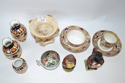 Lot 429 - A group of Crown Derby porcelain including a...