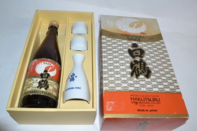 Lot 243 - Sake Gift Set (boxed with Sake Cups)