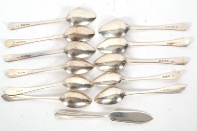 Lot 62 - Mixed Lot: Silver teaspoons to include four...