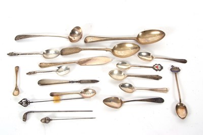 Lot 66 - Mixed Lot:  Two Victorian dessert spoons, a...