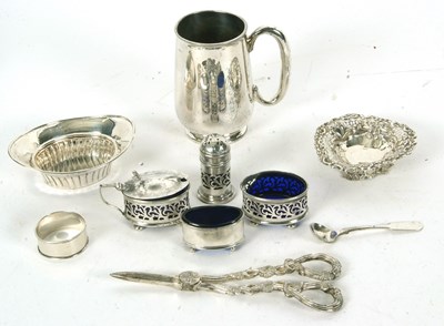 Lot 85 - Mixed Lot: A George V silver three piece...