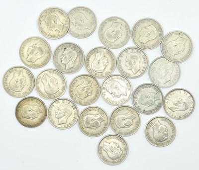 Lot 112 - quantity of 22x GRVI half crowns