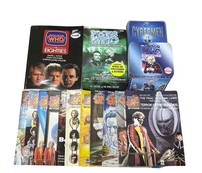 Lot 32 - A mixed lot of various Dr Who memorabilia, to...
