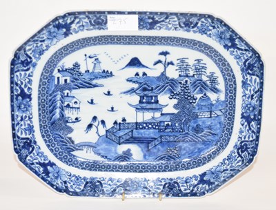 Lot 275 - Chinese Porcelain Platter Qianlong Period