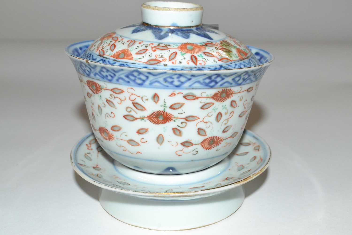 Lot 307 - A 19th Century Chinese porcelain rice bowl,...