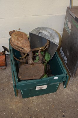 Lot 1016 - Mixed box to include scales, pulleys etc