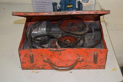 Lot 1053 - A boxed angle grinder