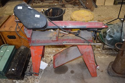 Lot 1084 - A Sealey bandsaw