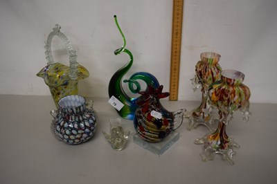 Lot 79 - Mixed Lot: Various assorted Art Glass wares to...