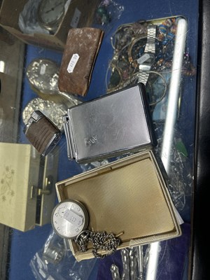 Lot 133 - Mixed Lot: Gold plated cigarette case, various...