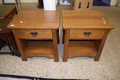 Lot 307 - A pair of modern oak bedside cabinets