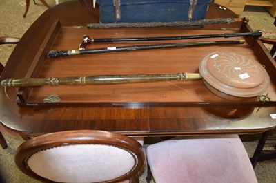 Lot 327 - A copper bed warming pan