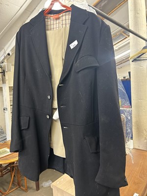 Lot 816 - A gentlemans riding jacket and jodphurs