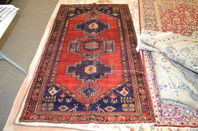 Lot 594 - Modern Iranian Hamadan wool rug decorated with...