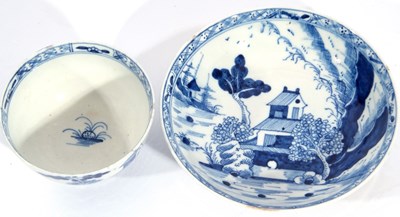 Lot 87 - Lowestoft Porcelain Teabowl and Saucer c1780