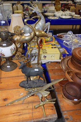 Lot 230 - Mixed Lot: Various brass and other animal...