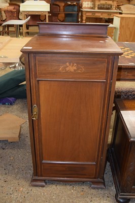 Lot 298 - An Edwardian mahogany single door cupboard