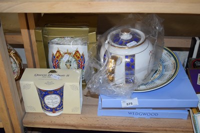 Lot 575 - Mixed Lot: Royalty commemorative ceramics,...