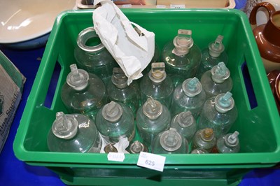 Lot 625 - Box of clear glass chemists round bottles,...