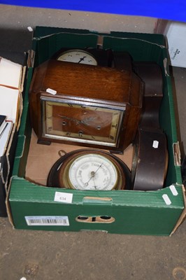 Lot 634 - Box of various mantel clocks