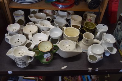 Lot 649 - Collection of various shaving mugs