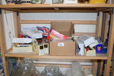 Lot 659 - Mixed Lot: Various boxed toy vehicles