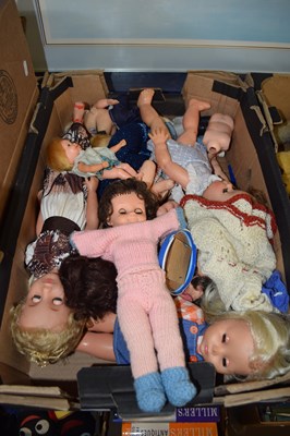 Lot 688 - Box of various vintage dolls and doll parts,...