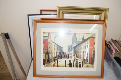 Lot 713 - Mixed Lot: Various assorted framed pictures...