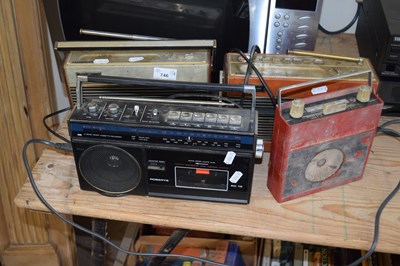 Lot 746 - Group of three vintage Roberts radios plus a...