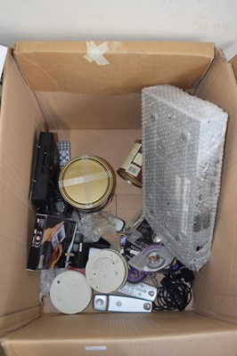 Lot 773 - Box of various house clearance sundries