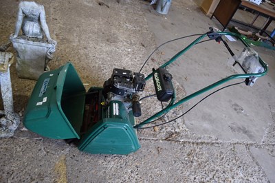 Lot 1093 - A Qualcast Classic petrol 35S rotary lawnmower