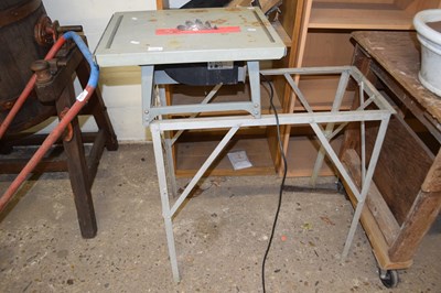 Lot 1105 - Table top circular saw