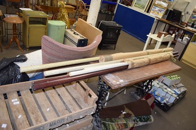 Lot 803 - Quantity of curtain poles