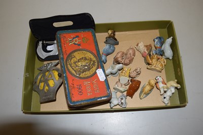 Lot 60 - Mixed Lot: Wade whimsies, quantity of small...