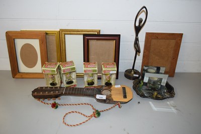 Lot 526 - MIXED LOT: VARIOUS PICTURE FRAMES, BOBBLE...